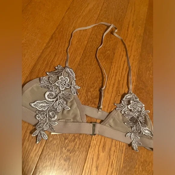 Lace Embroidered Bralette - Picture 1 of 5